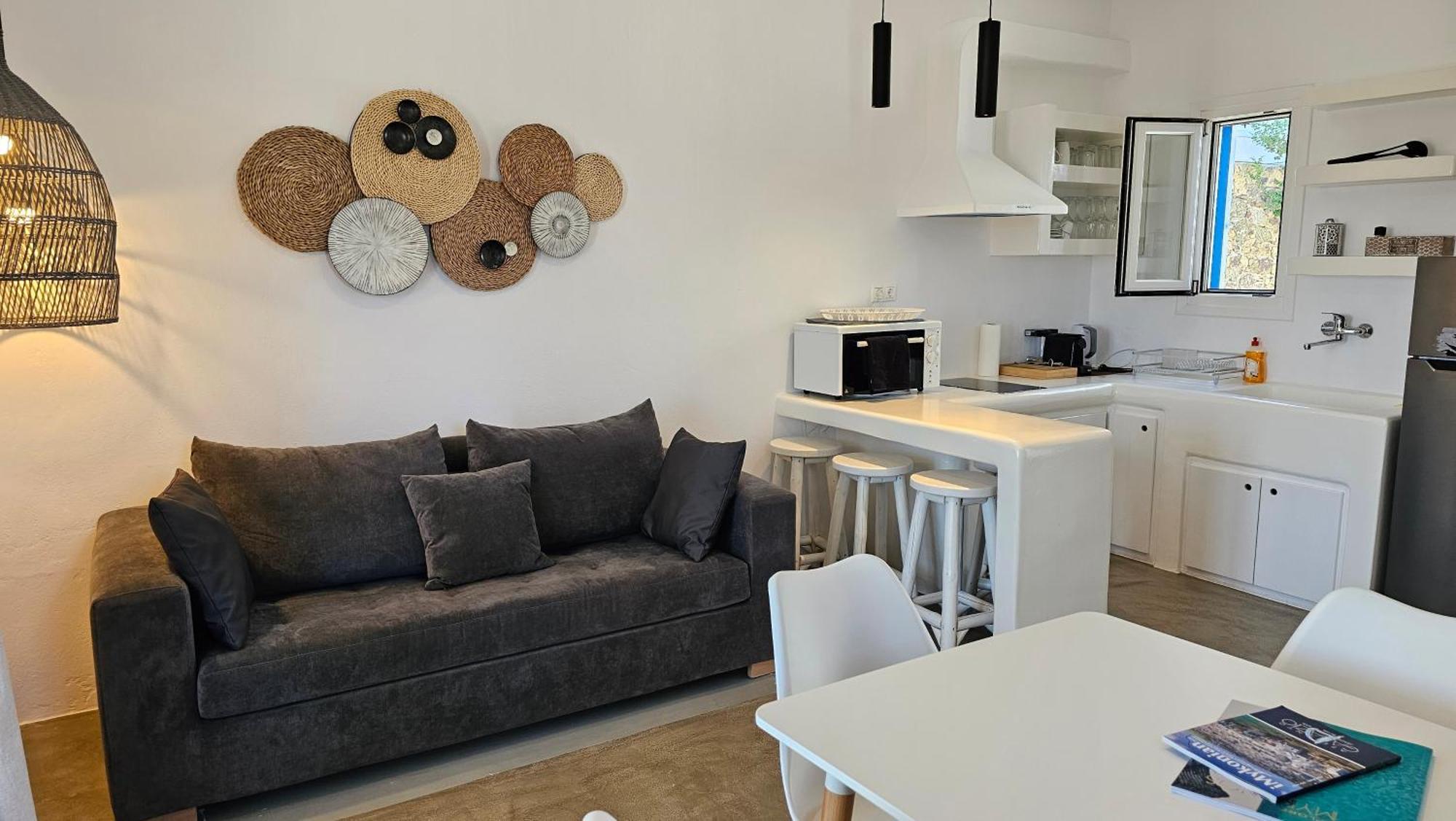 Chronos With Private Pool Villa *