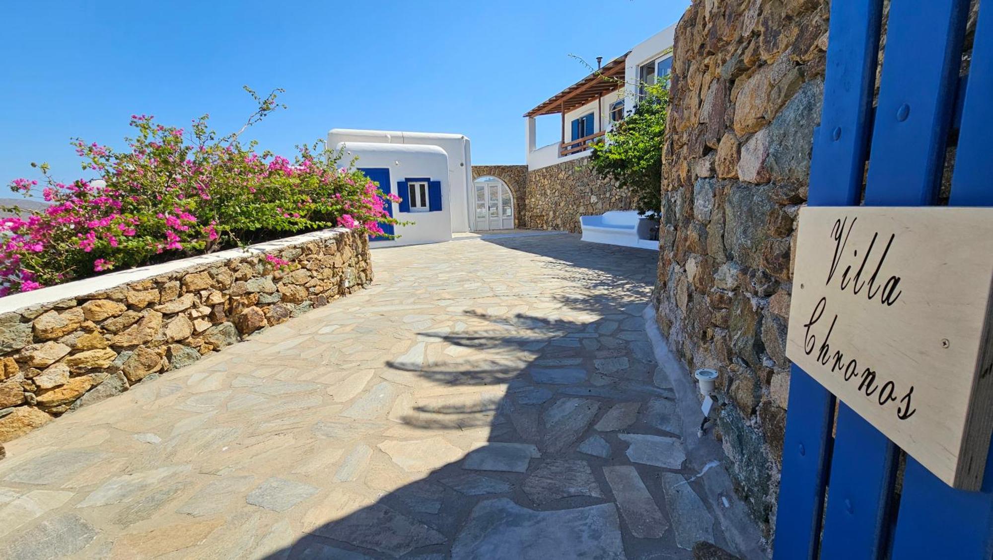 Villa Chronos With Private Pool *